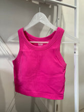 Load image into Gallery viewer, RUNHER Seamless Ribbed Tank Top
